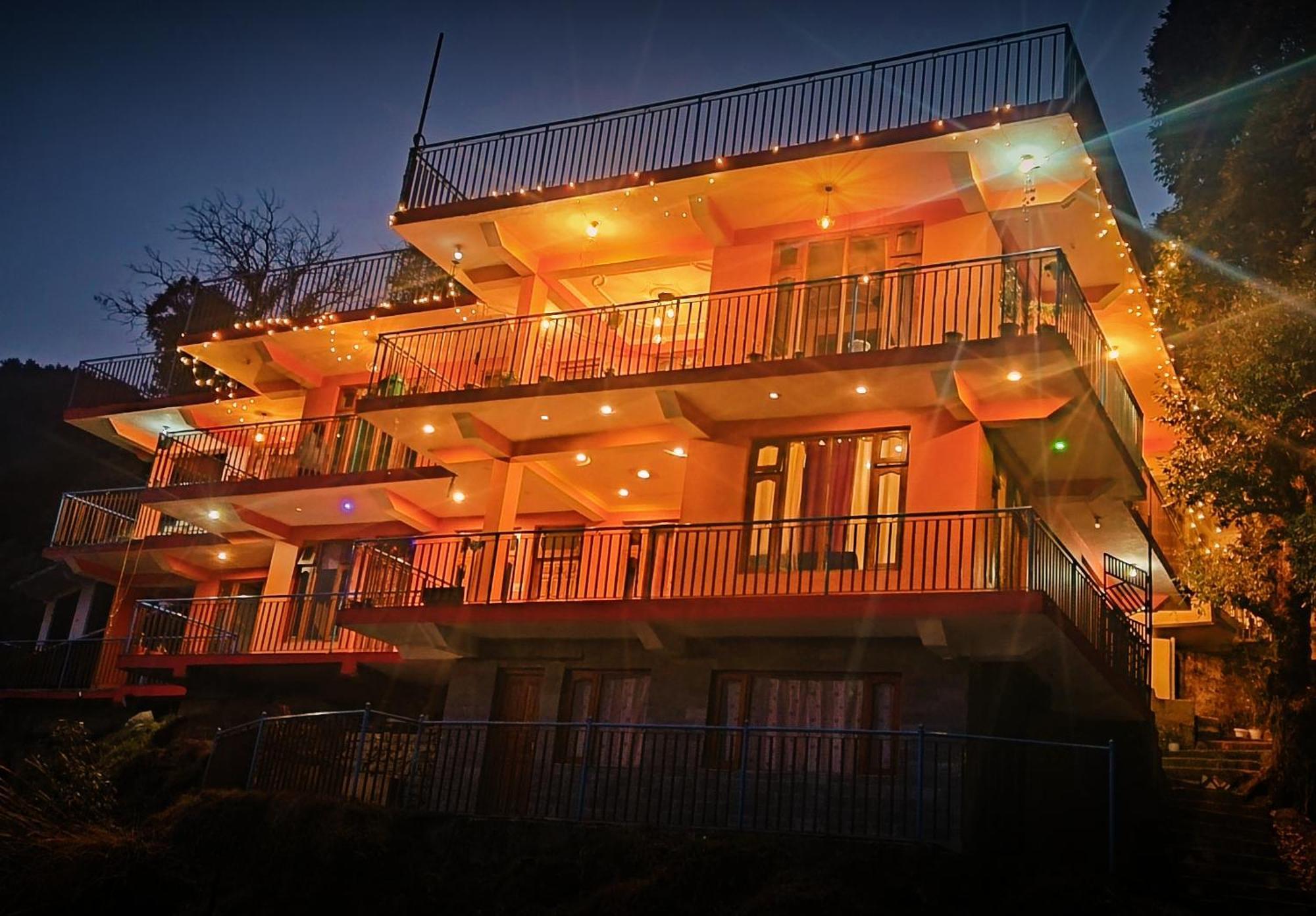 Bed and Breakfast The Unmad - Dharamkot Дармсала Екстер'єр фото
