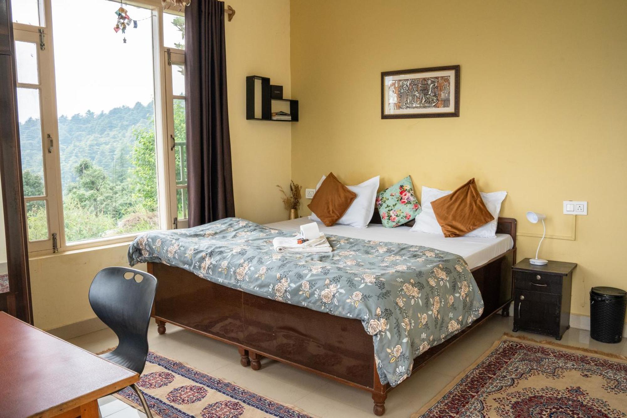 Bed and Breakfast The Unmad - Dharamkot Дармсала Екстер'єр фото