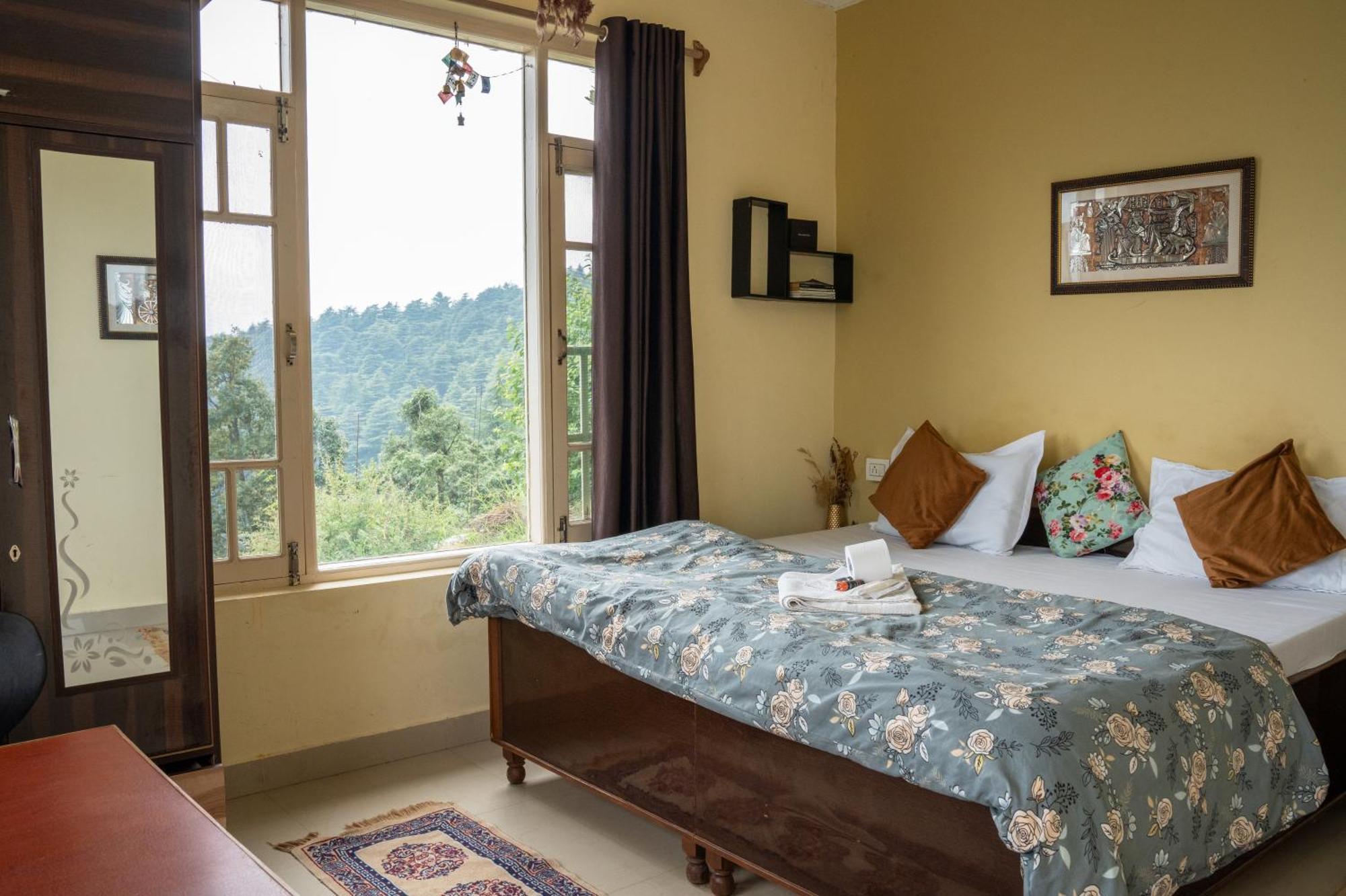 Bed and Breakfast The Unmad - Dharamkot Дармсала Екстер'єр фото